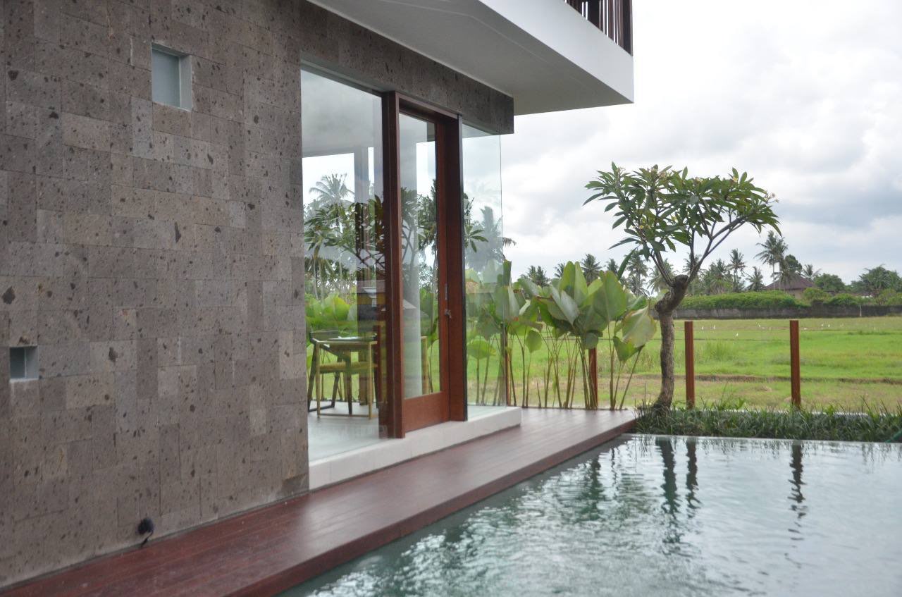 Villa image 1