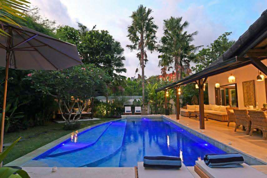 Villa image 1
