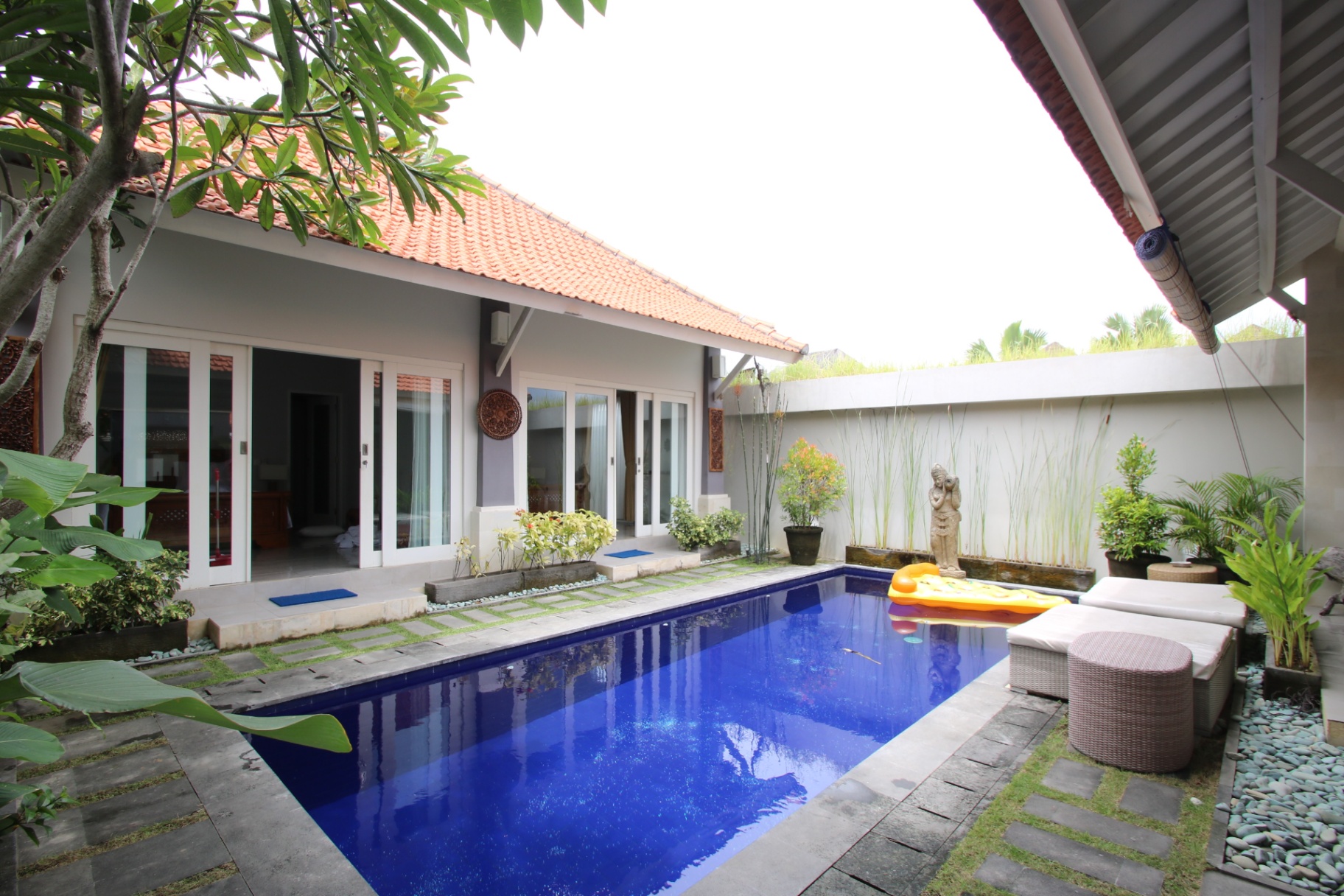 Villa image 1