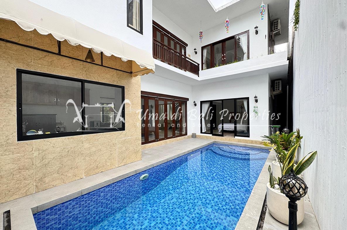 Villa image 1