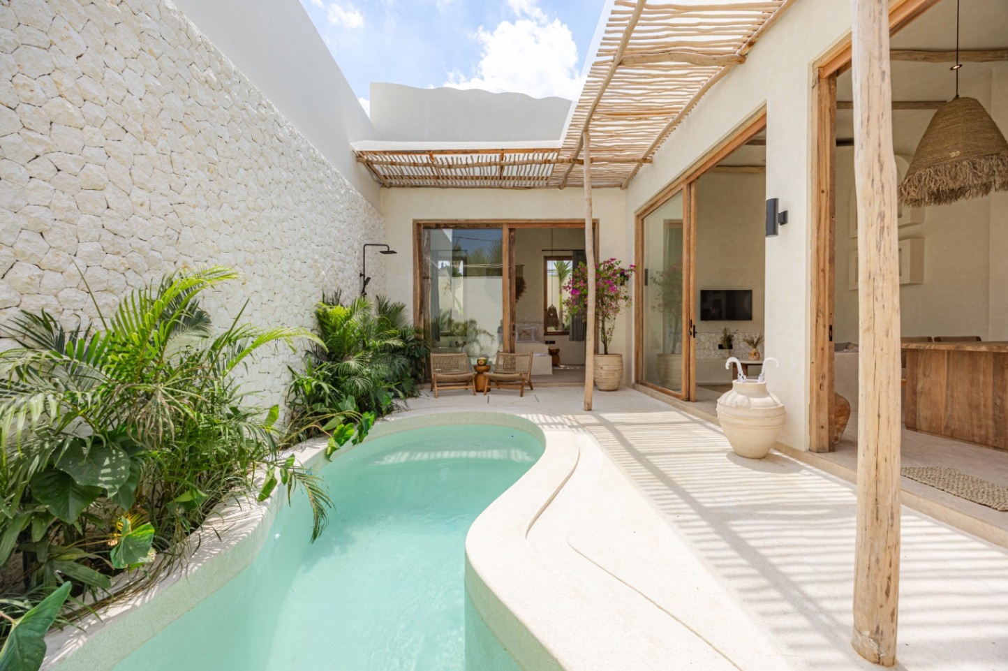 Villa image 5