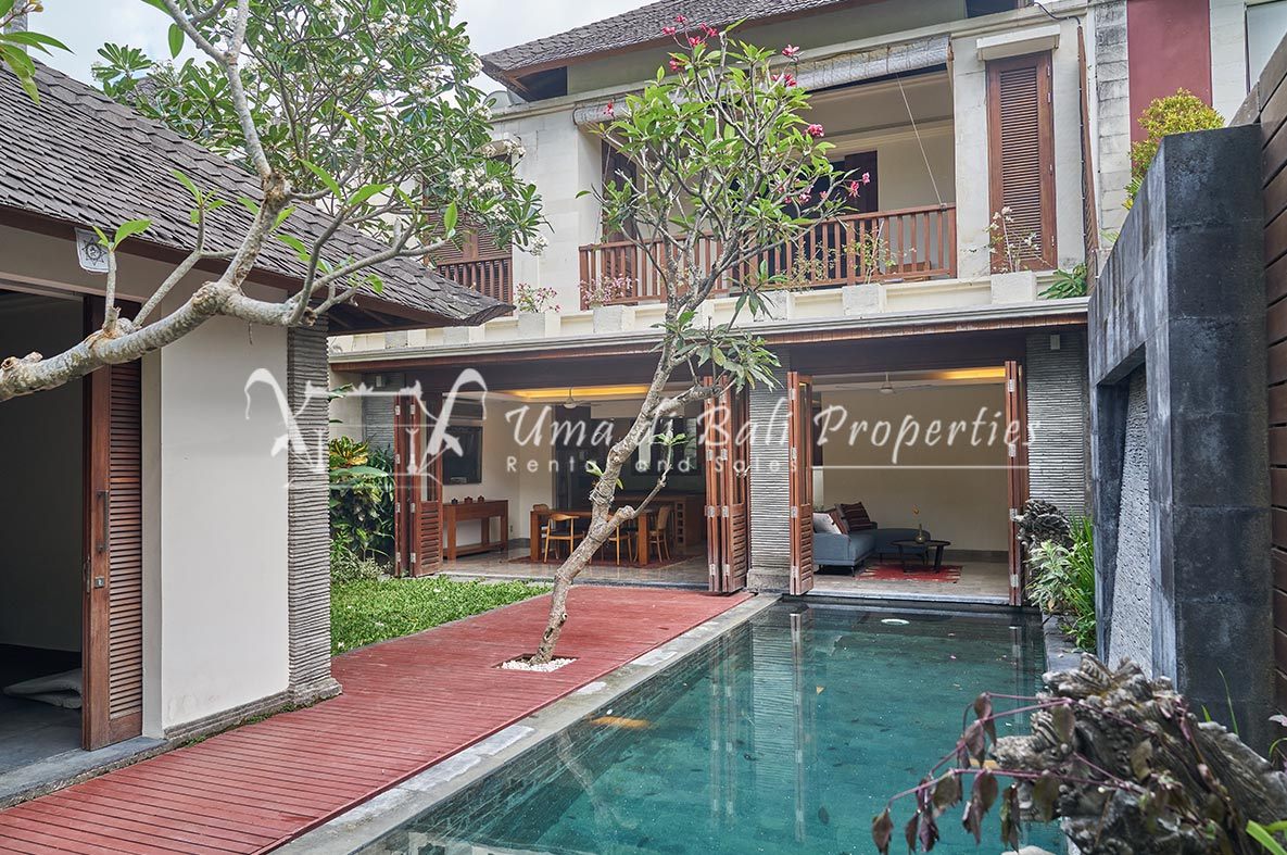 Villa image 1