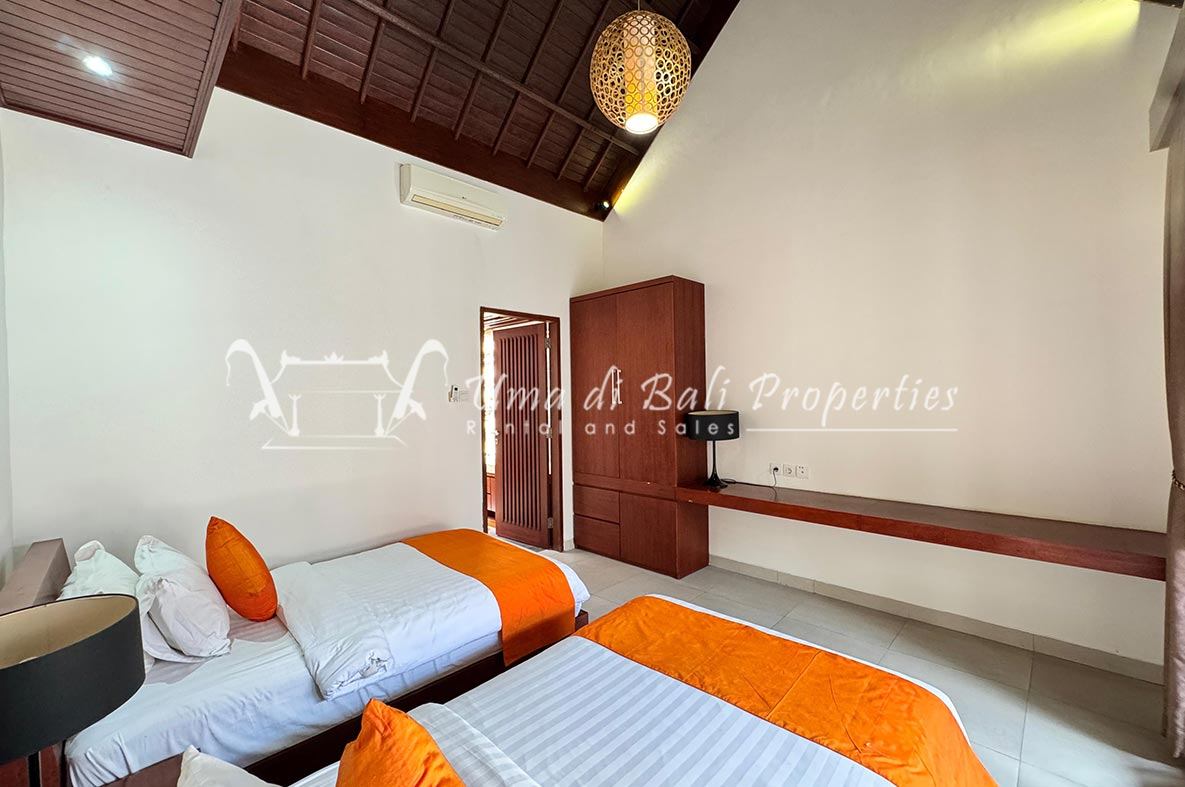 Villa image 2