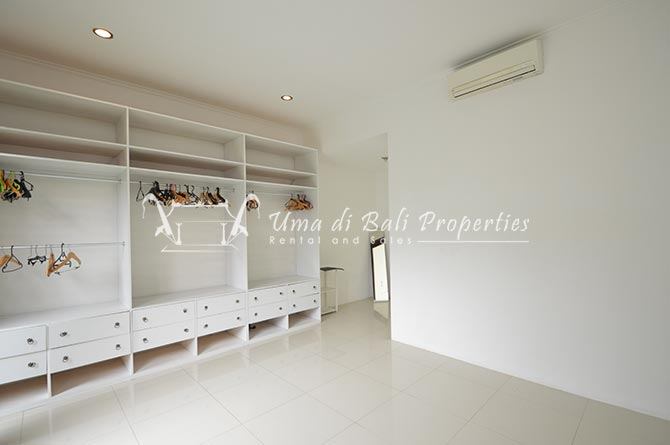 Villa image 5