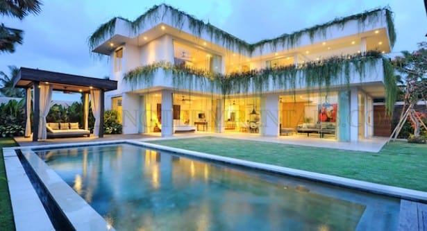 Villa image 1