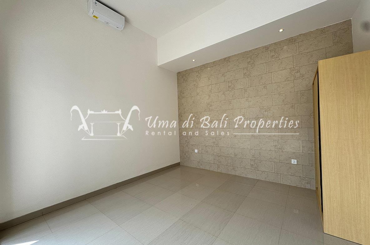 Villa image 2