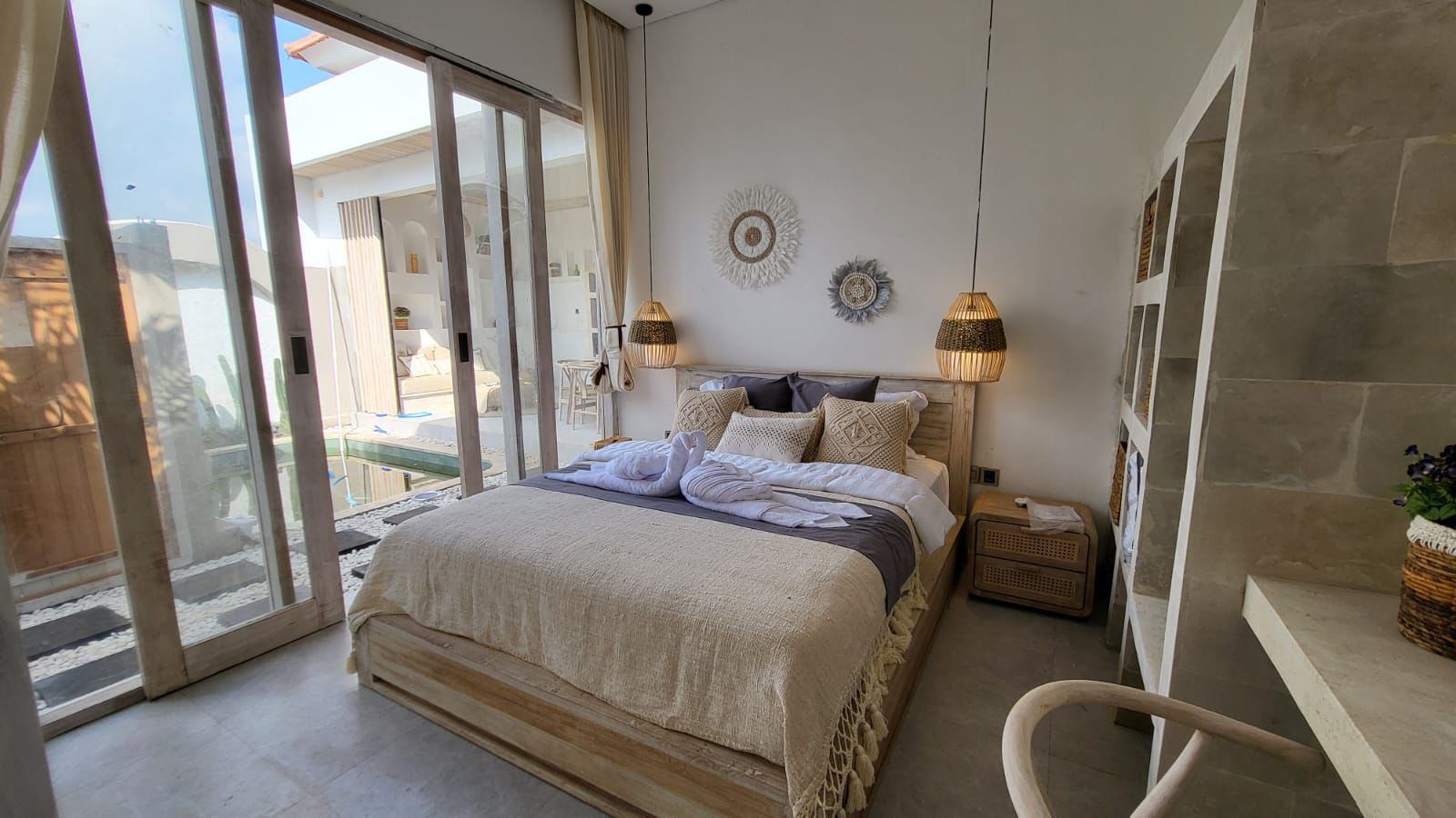 Villa image 1