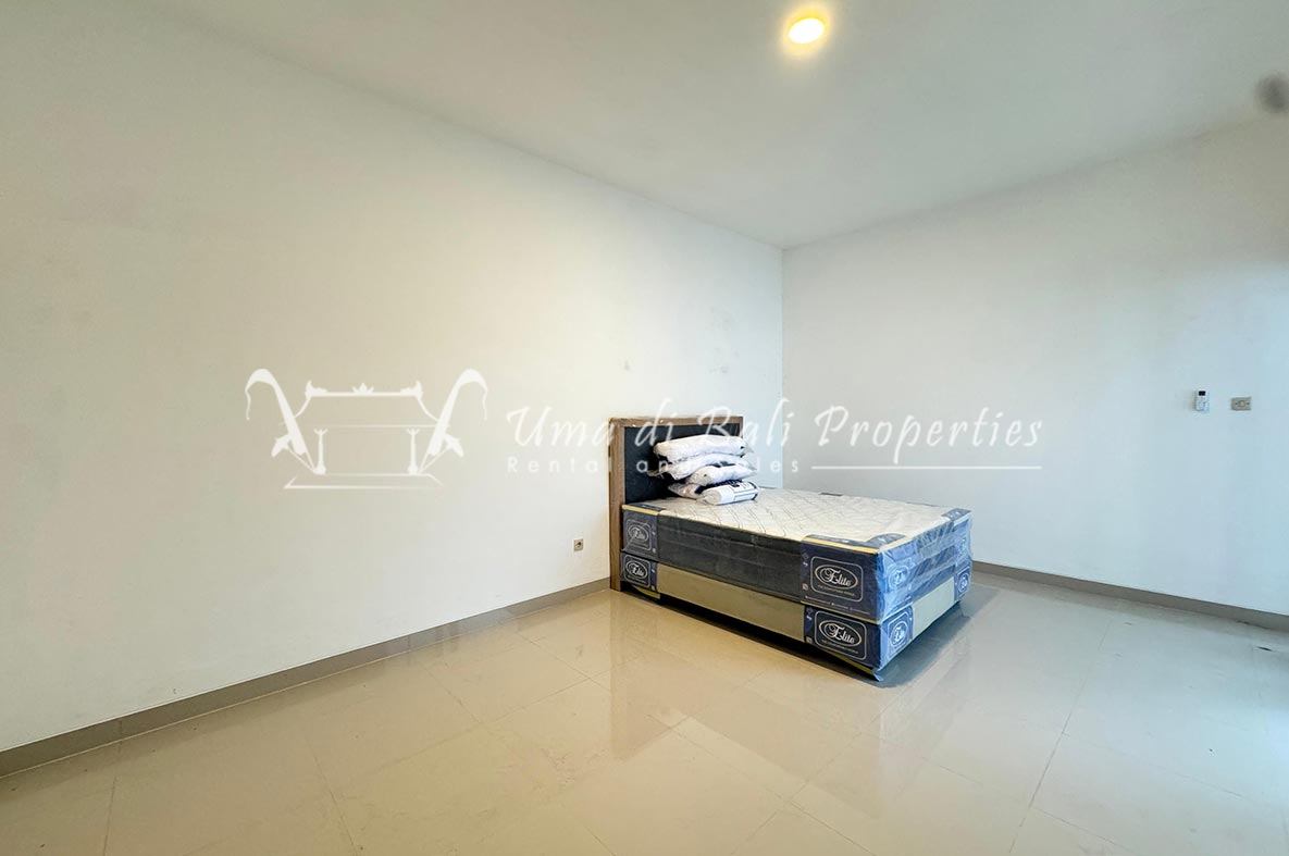 Villa image 2