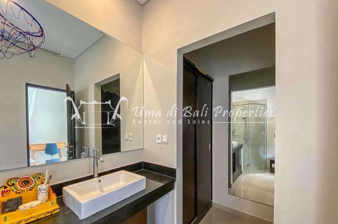 Villa image 2