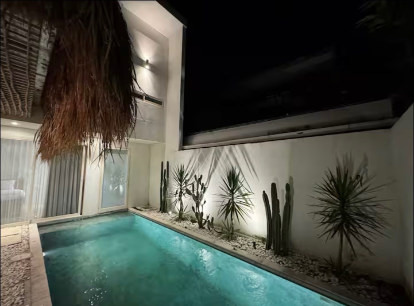 Villa image 1