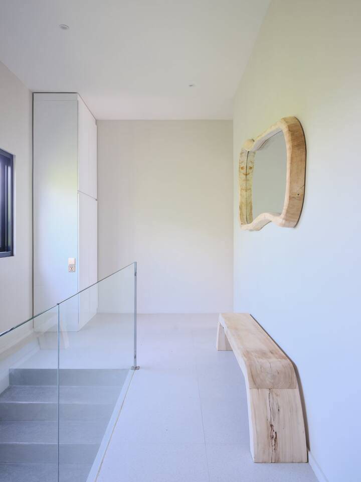Villa image 2
