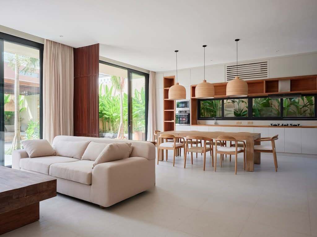 Villa image 1