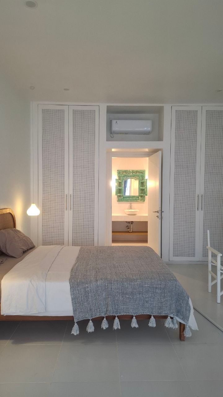 Villa image 2