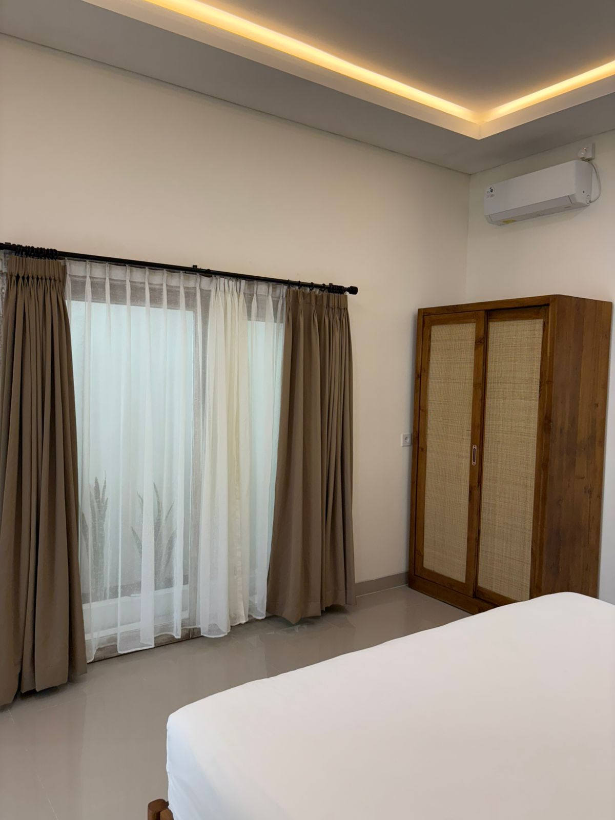 Villa image 3