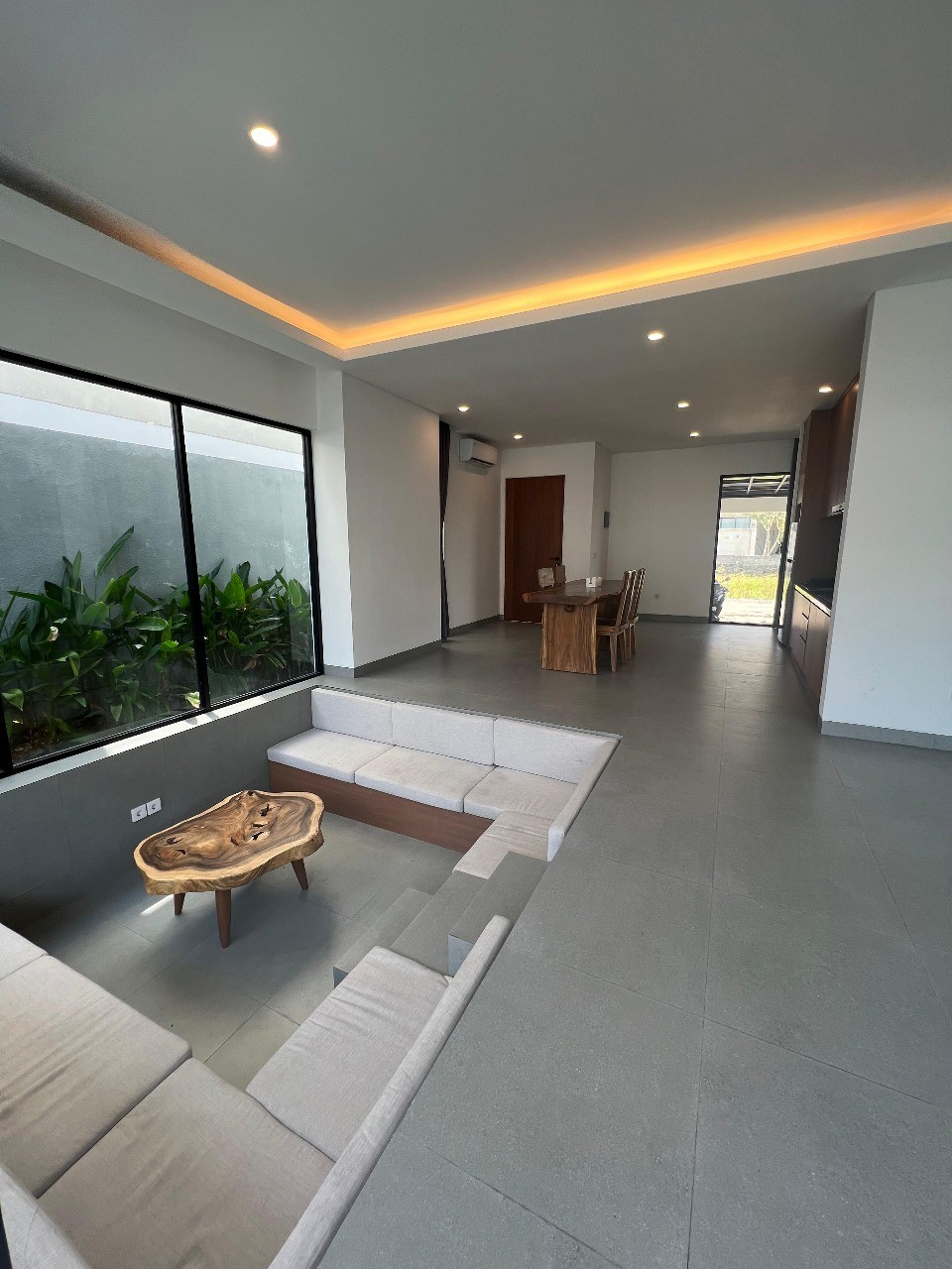 Villa image 3