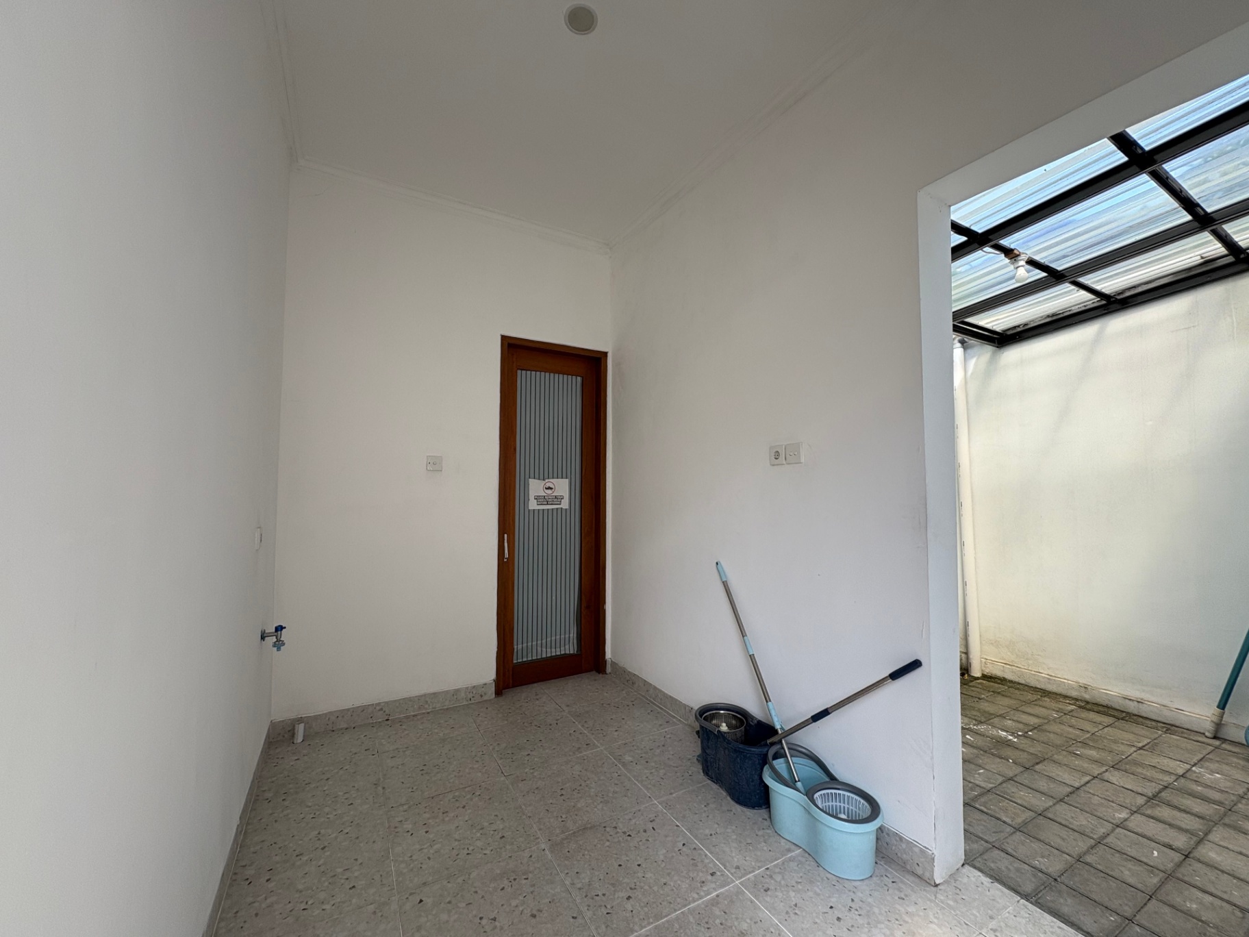 Villa image 2