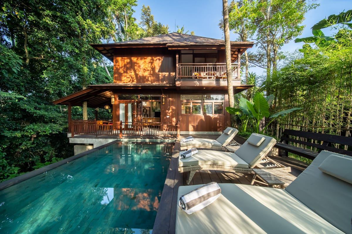 Villa image 1