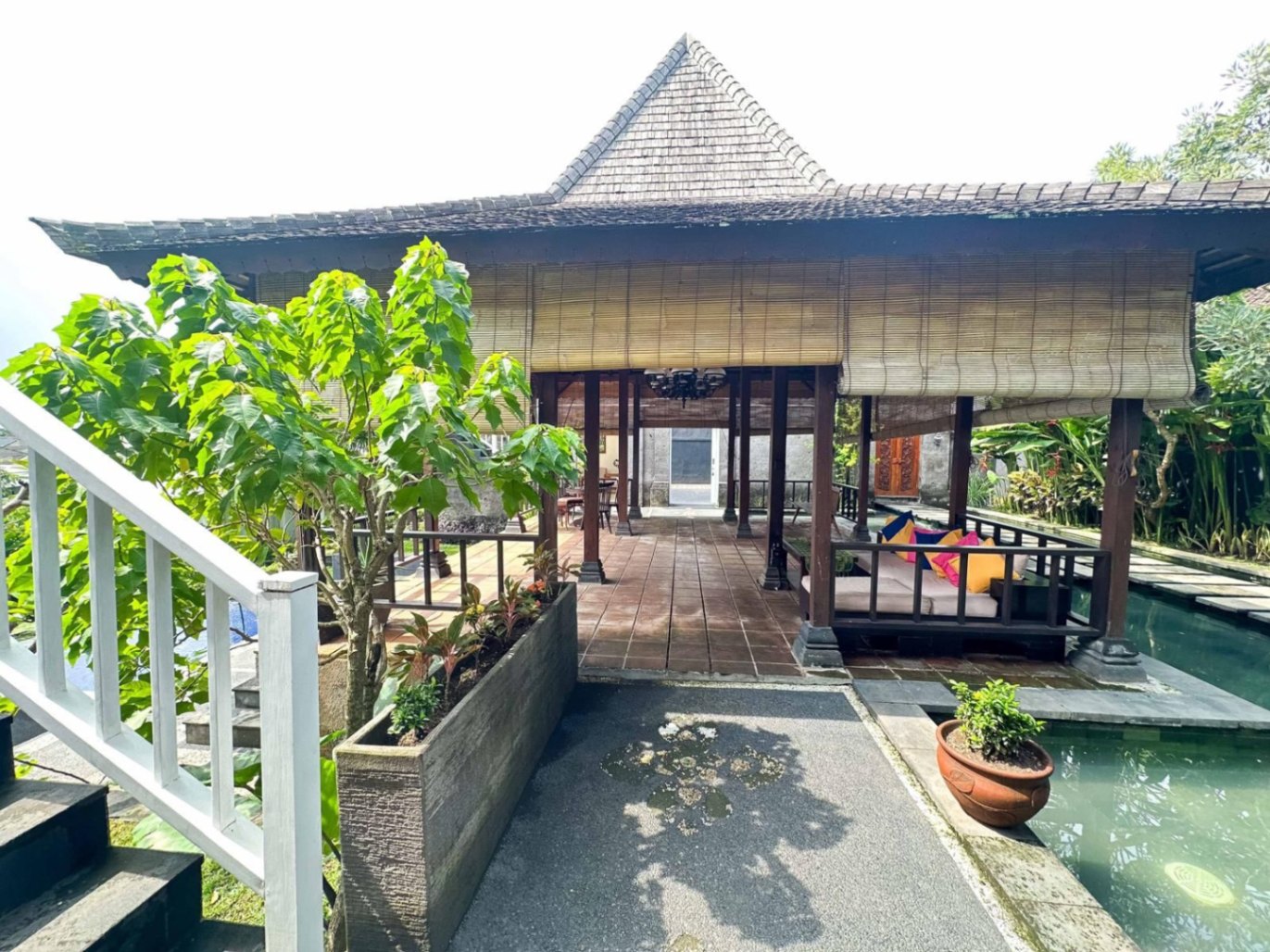 Villa image 5
