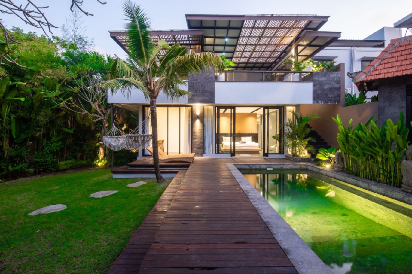 Villa image 1