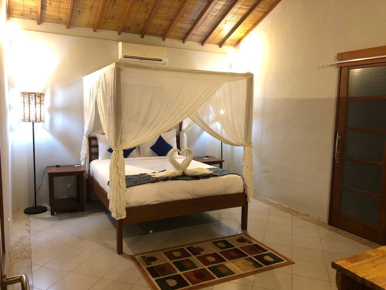 Villa image 2