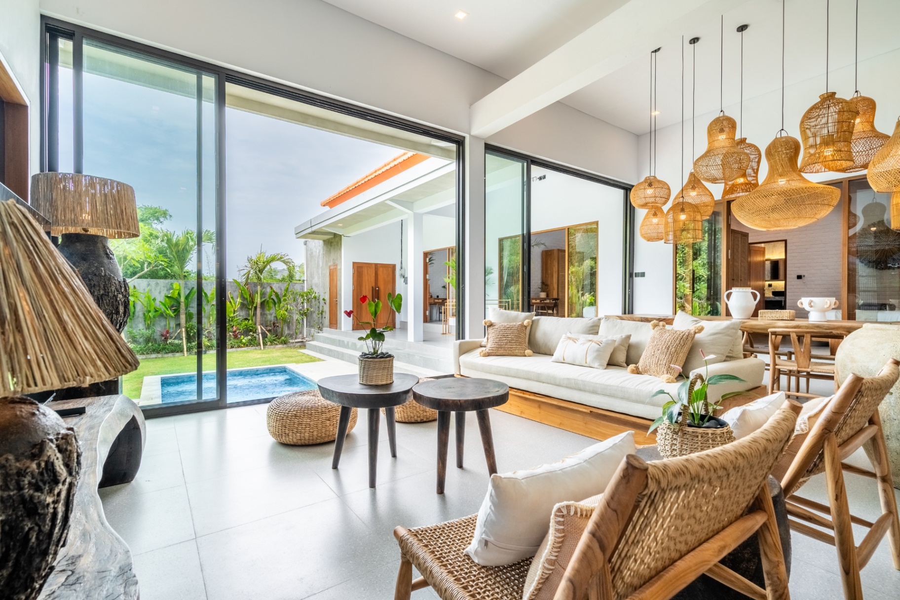 The R Villa Samalas