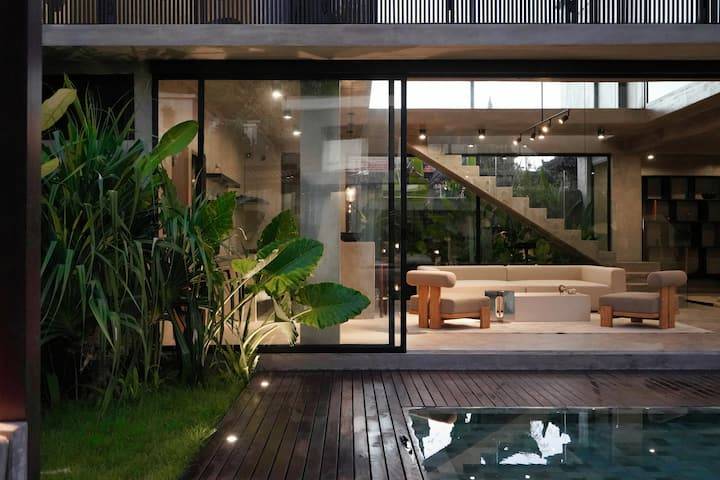 Villa image 2