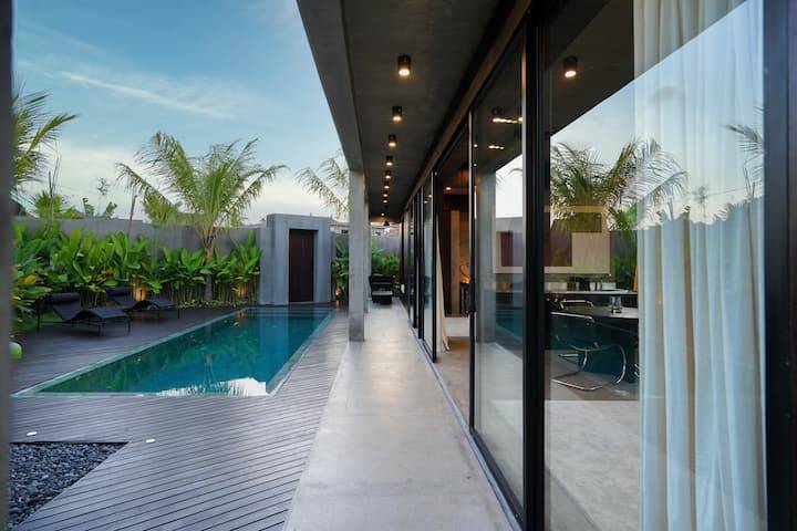 Villa image 2