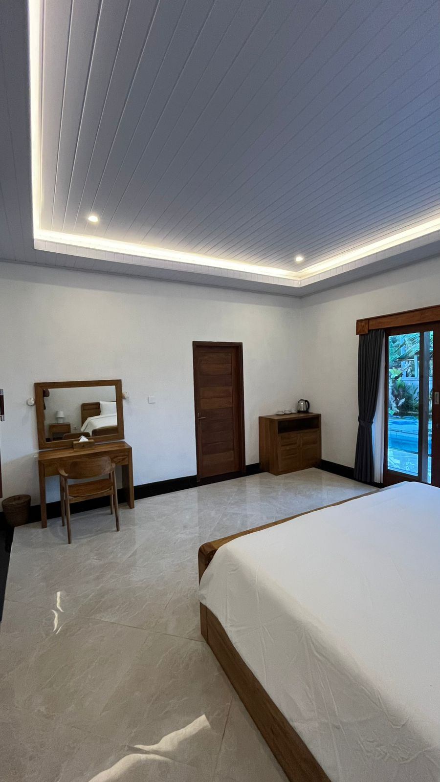 Villa image 1