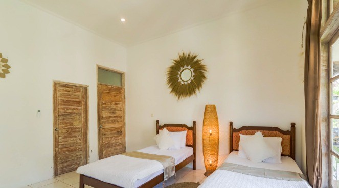 Villa image 3