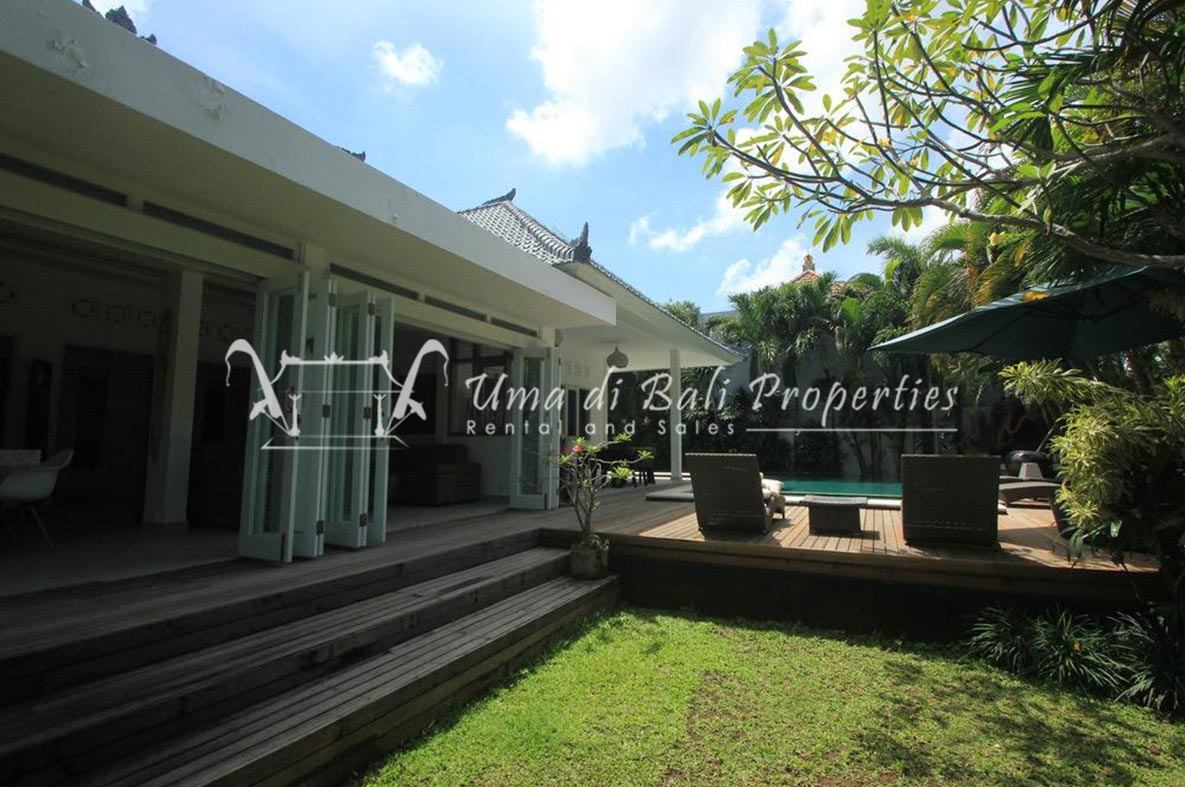 Villa image 3