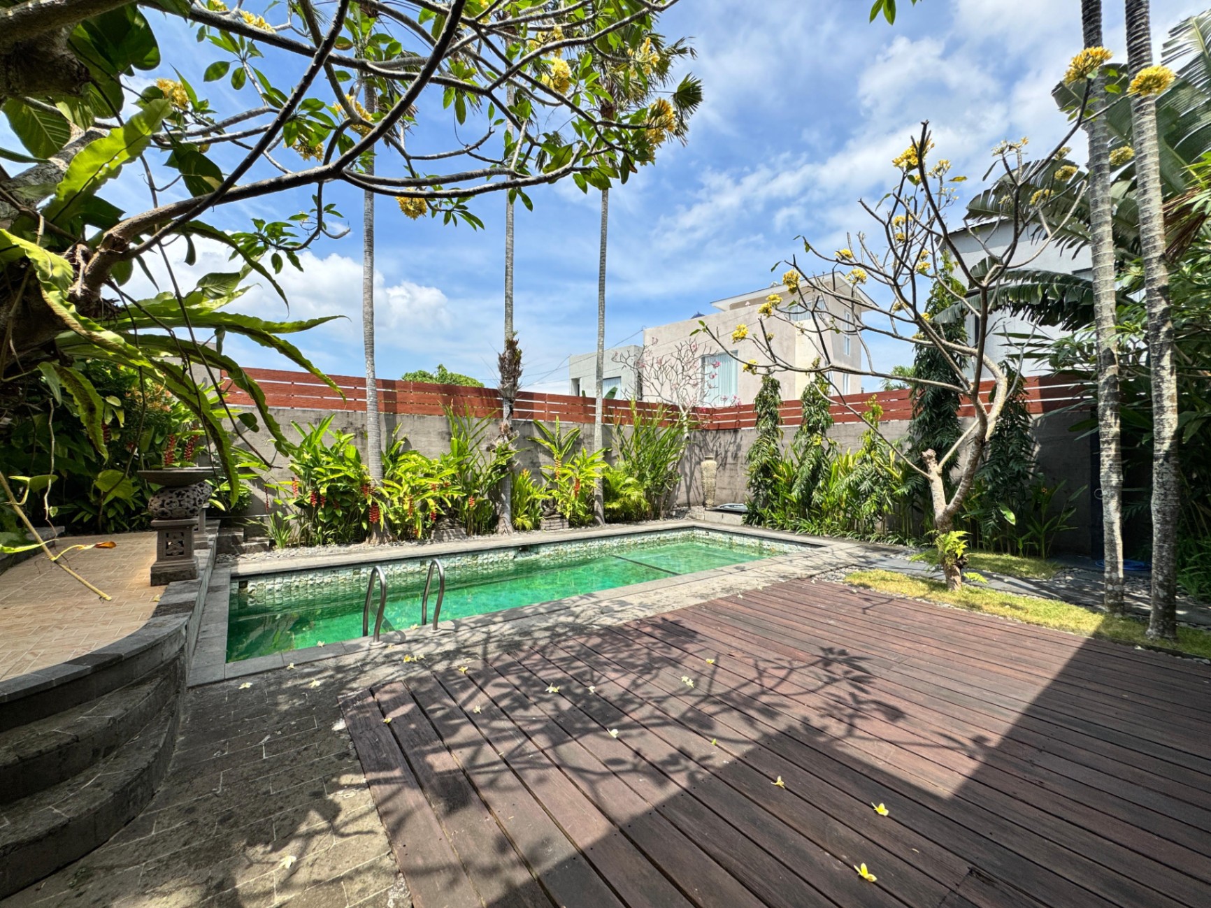 Villa image 1