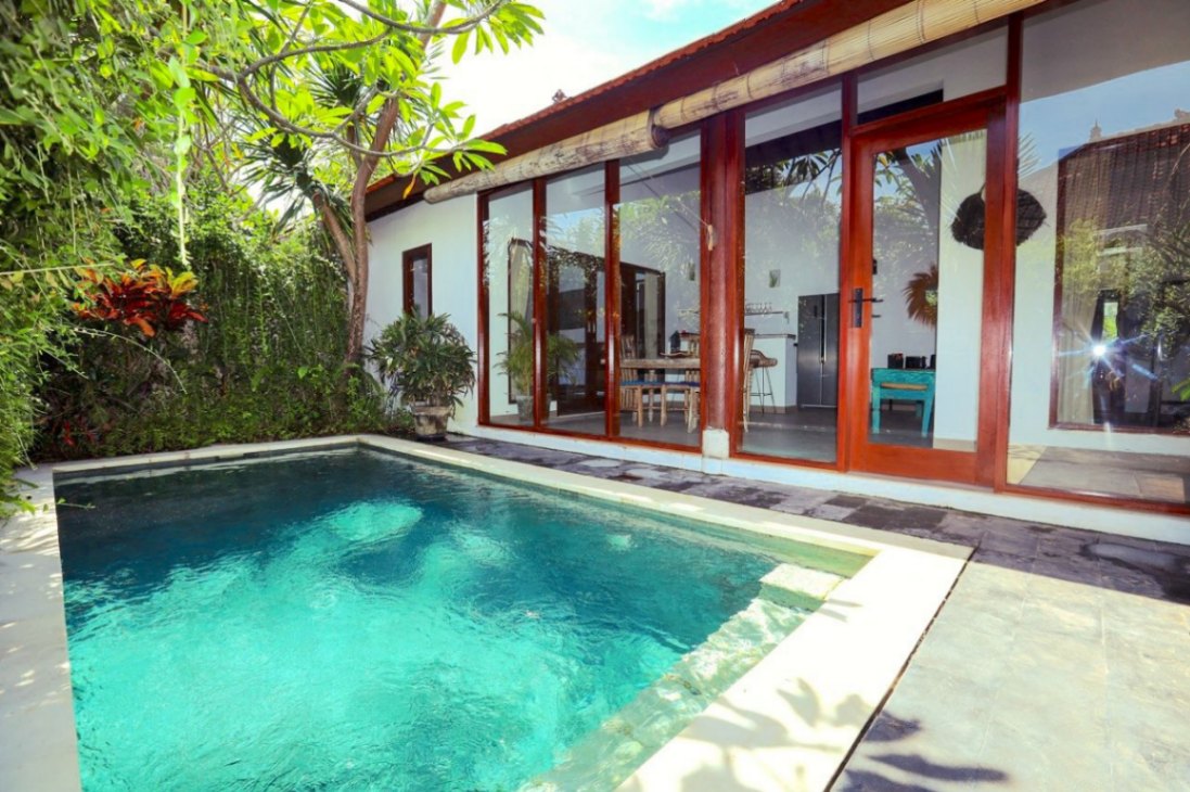 Villa image 1