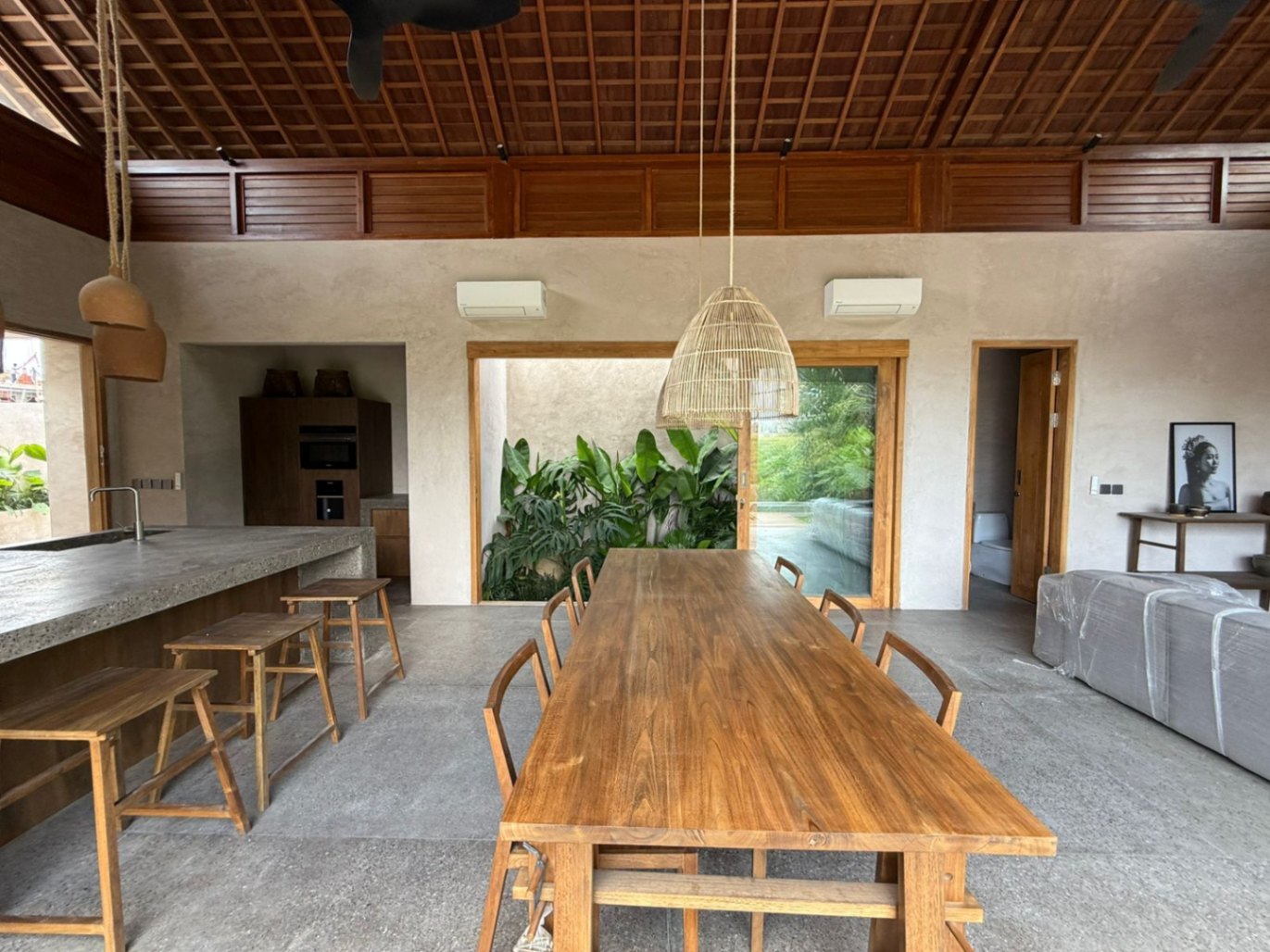 Villa image 2