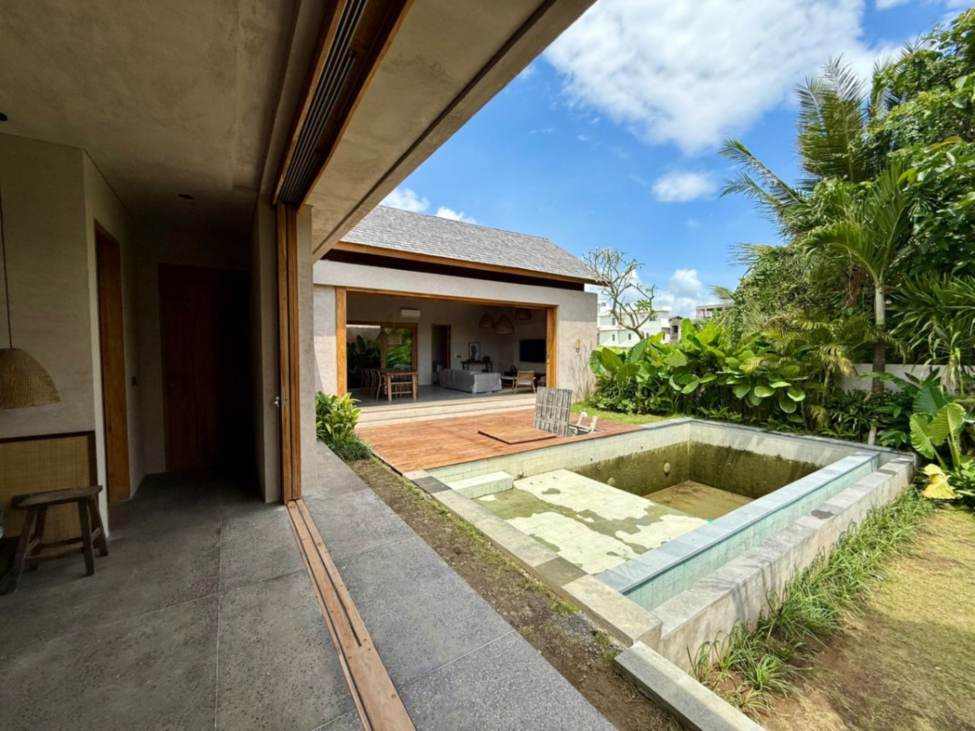 Villa image 1