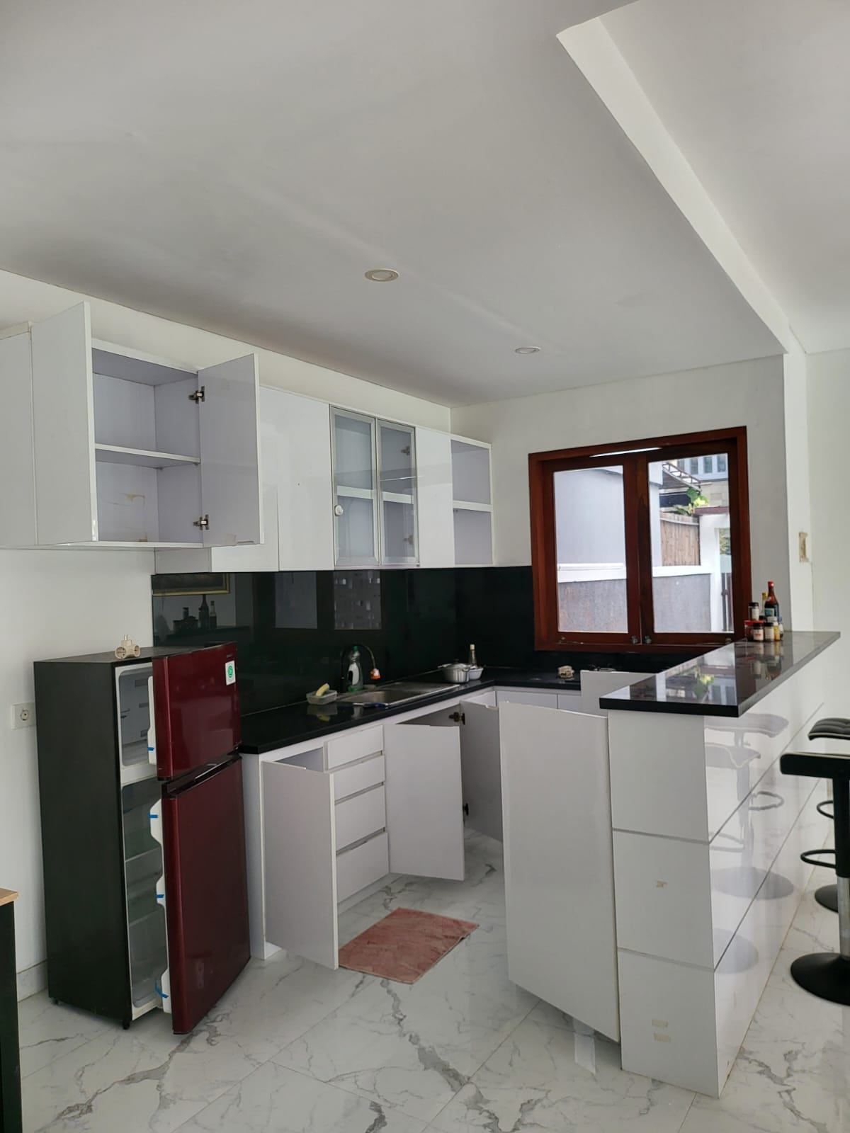 Villa jimbaran dekat mcd for rent 