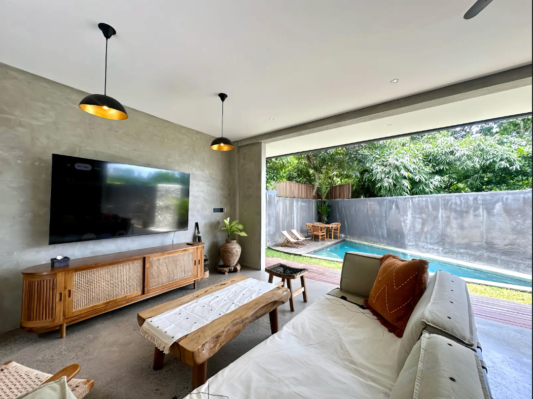 Villa image 2