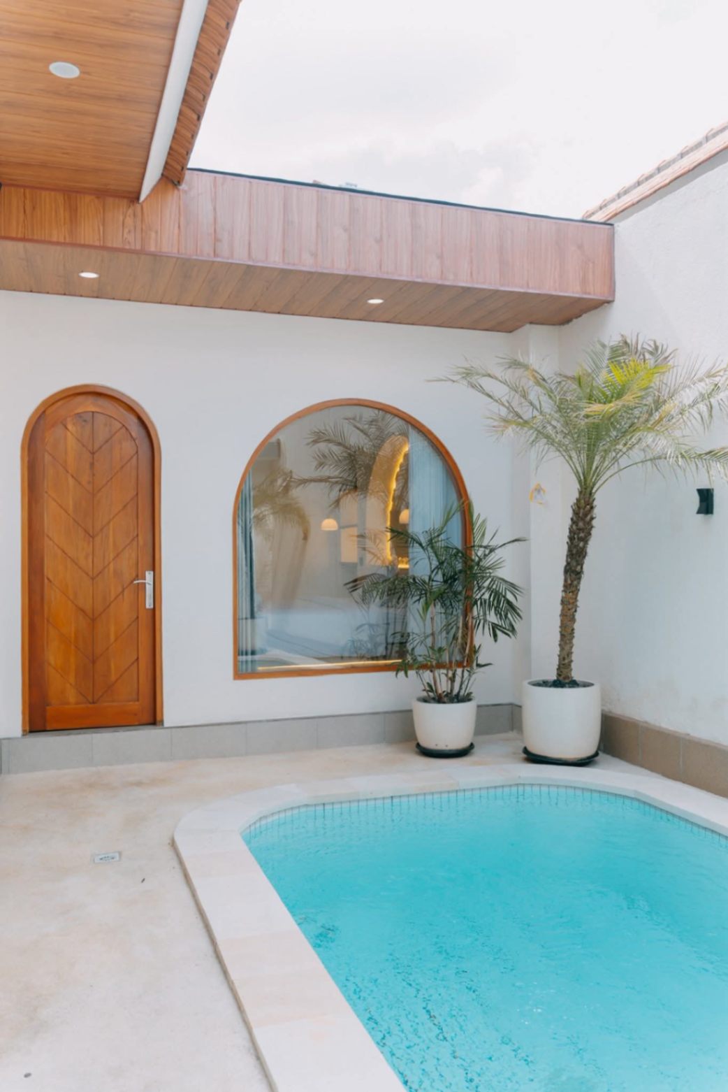 Villa image 1