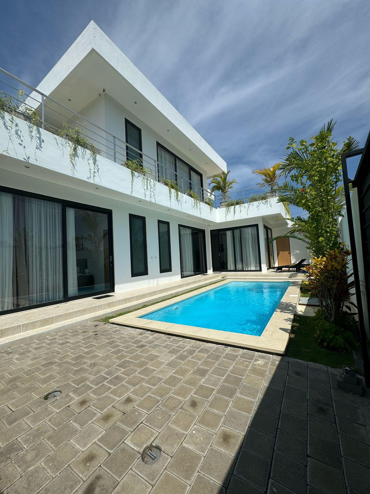 Villa image 1