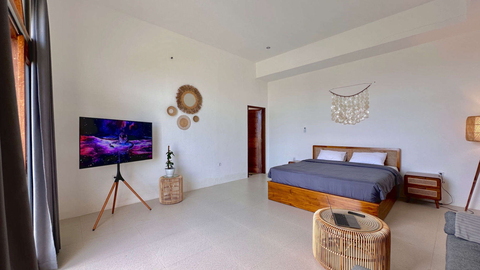 Villa image 2