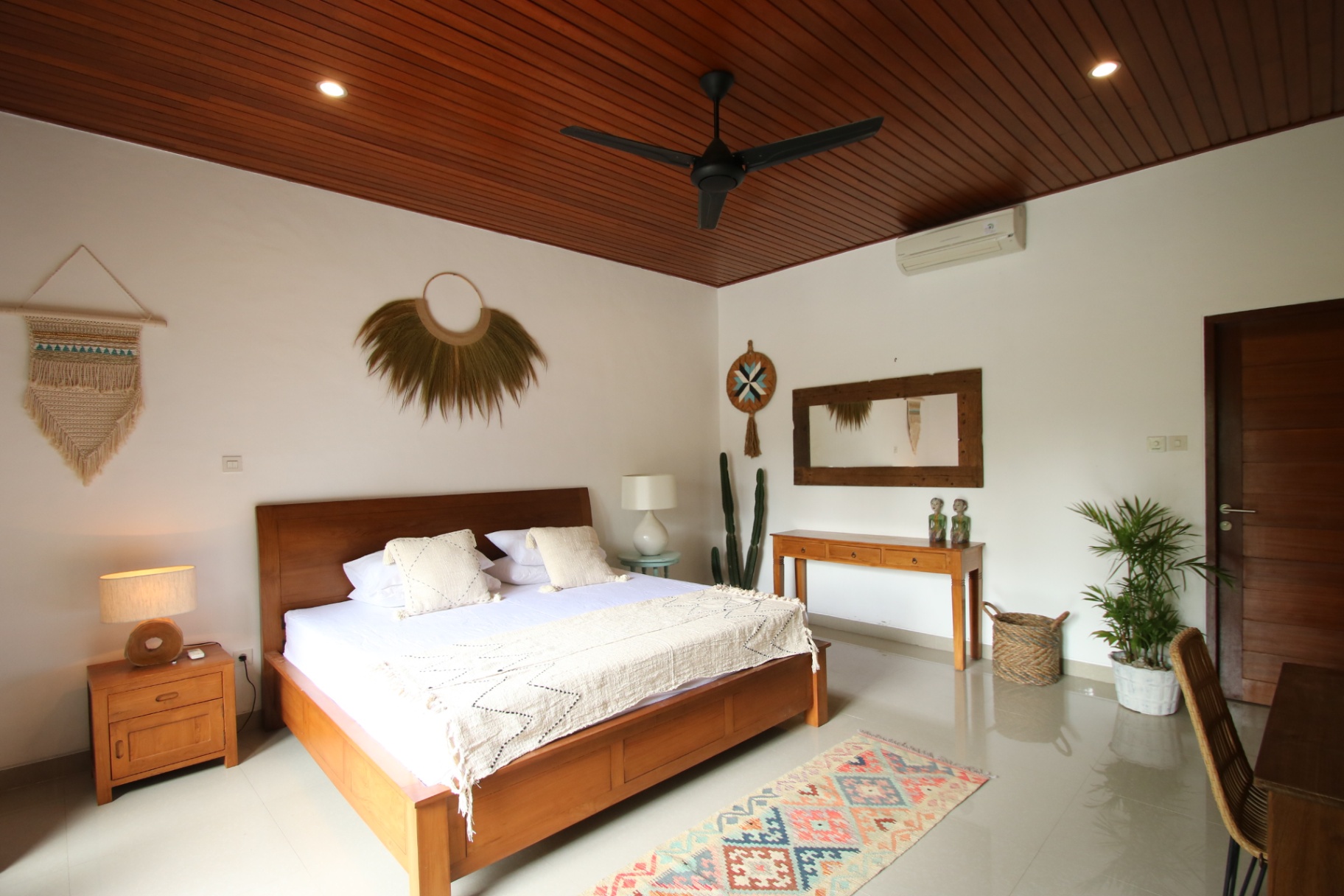 Villa image 2