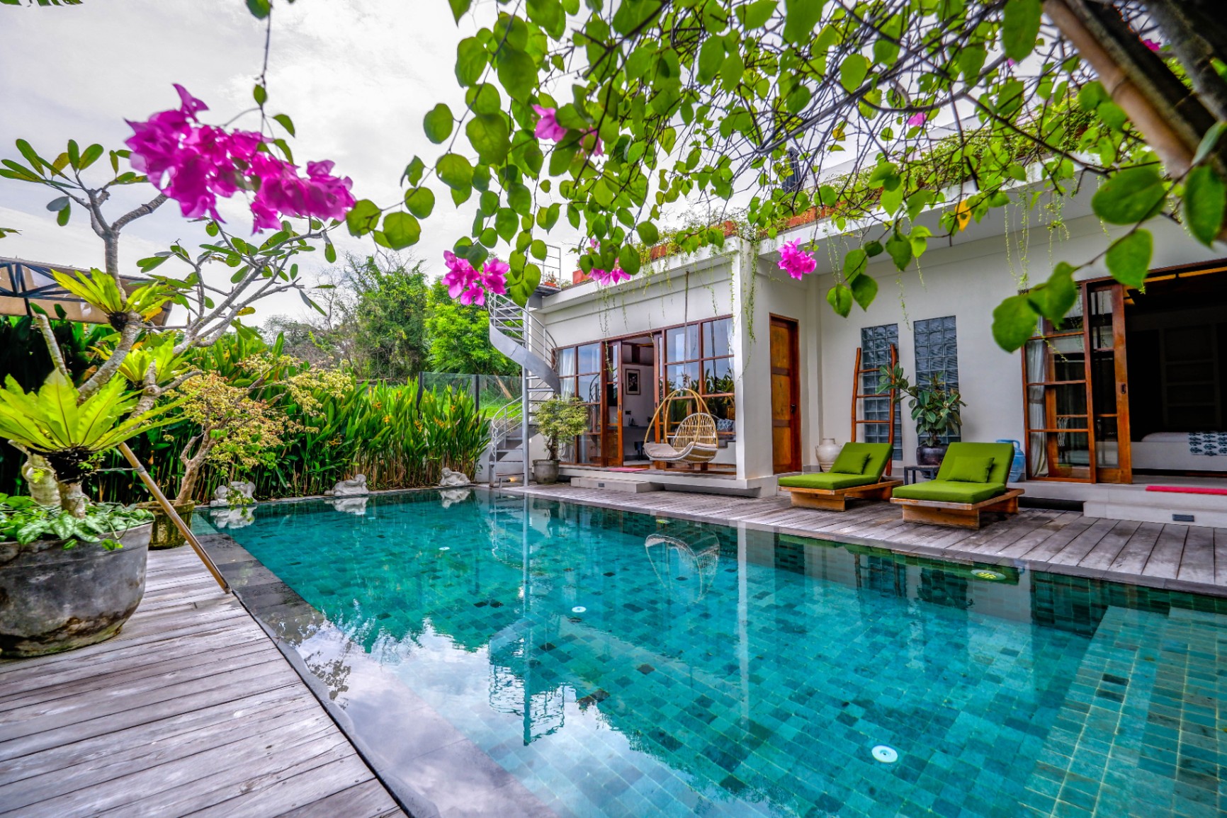 Villa image 1