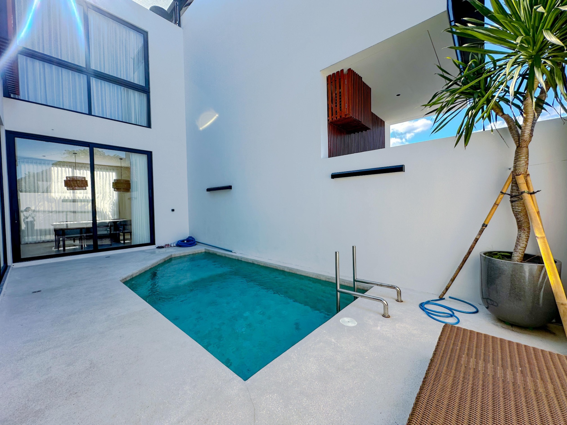 Villa image 2