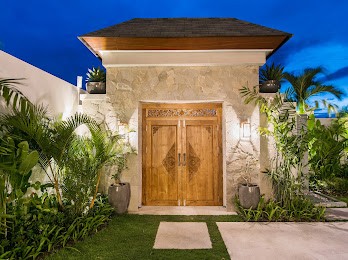 Villa image 3