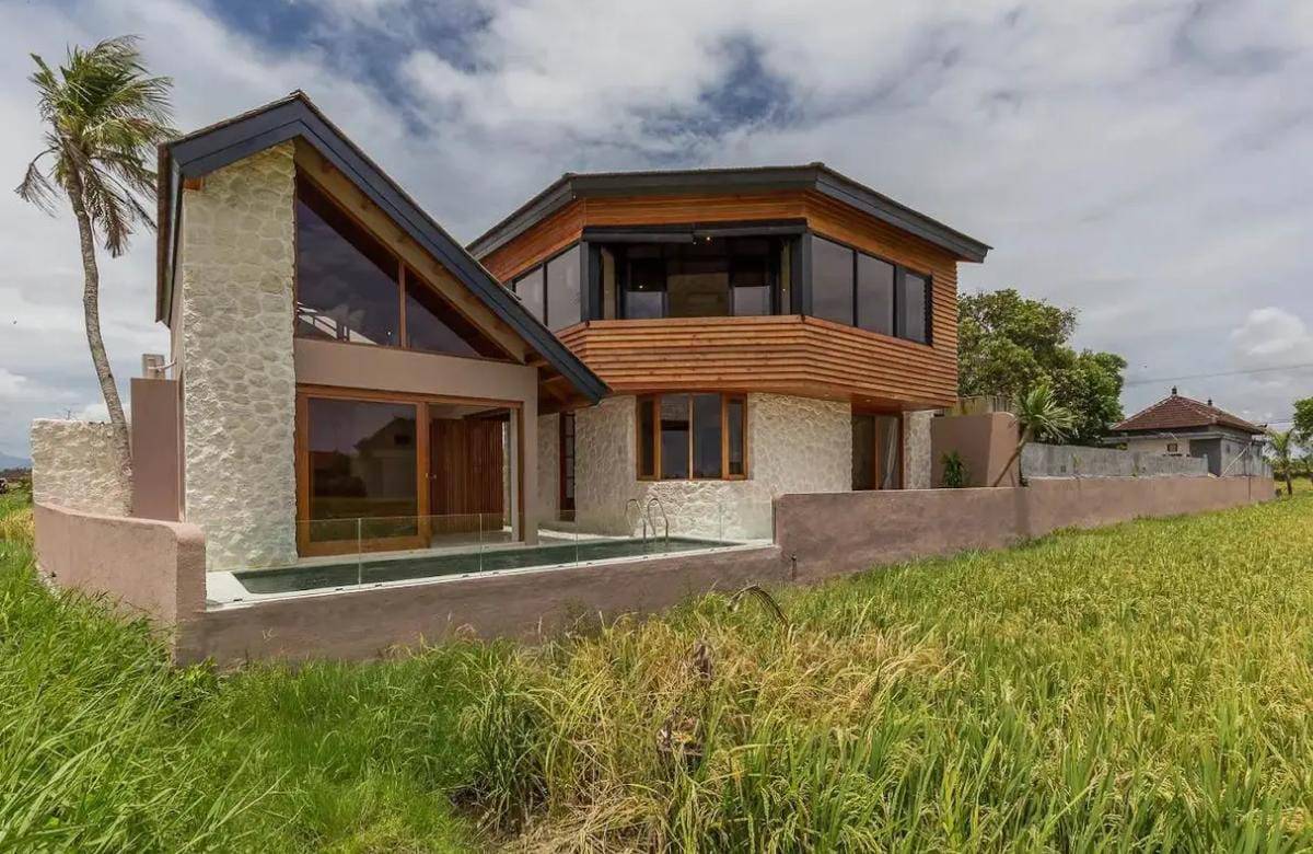 Villa image 2
