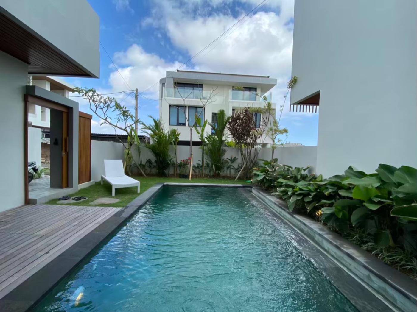 Villa image 2