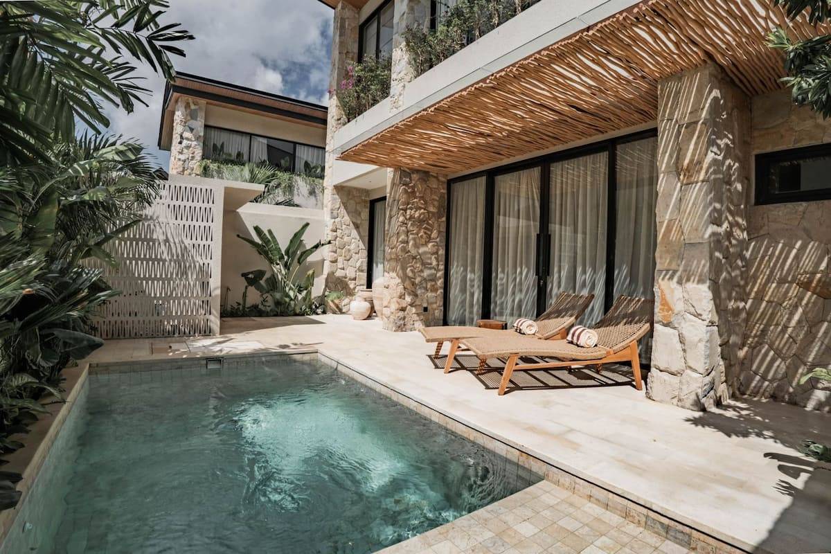 Villa image 1