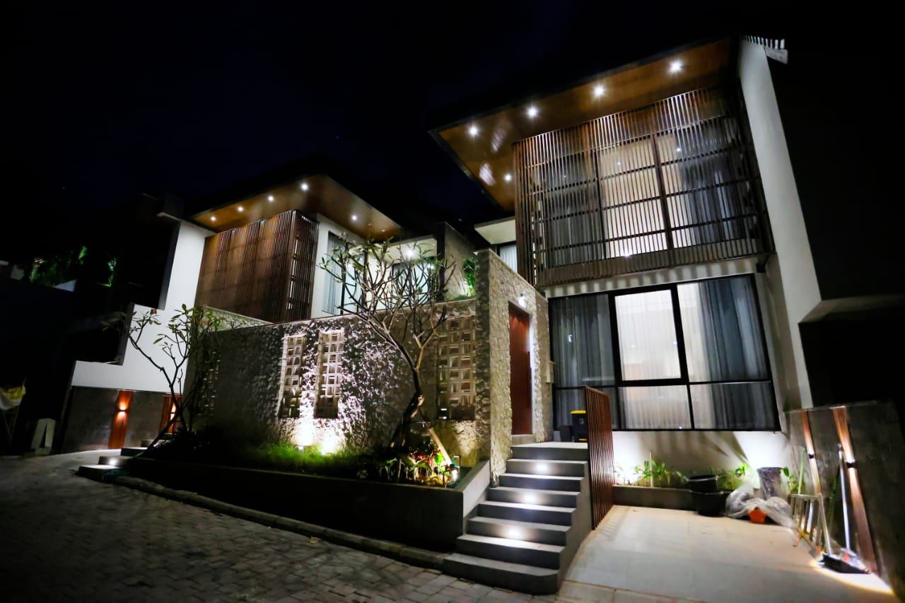 Villa image 1
