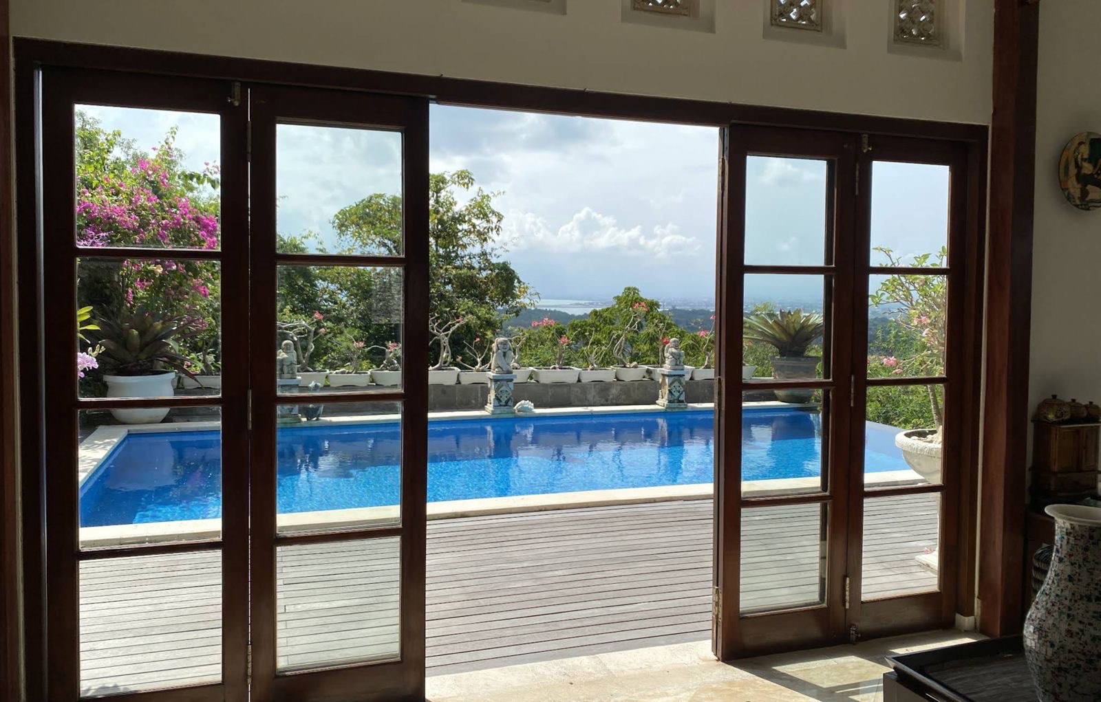 Villa image 2