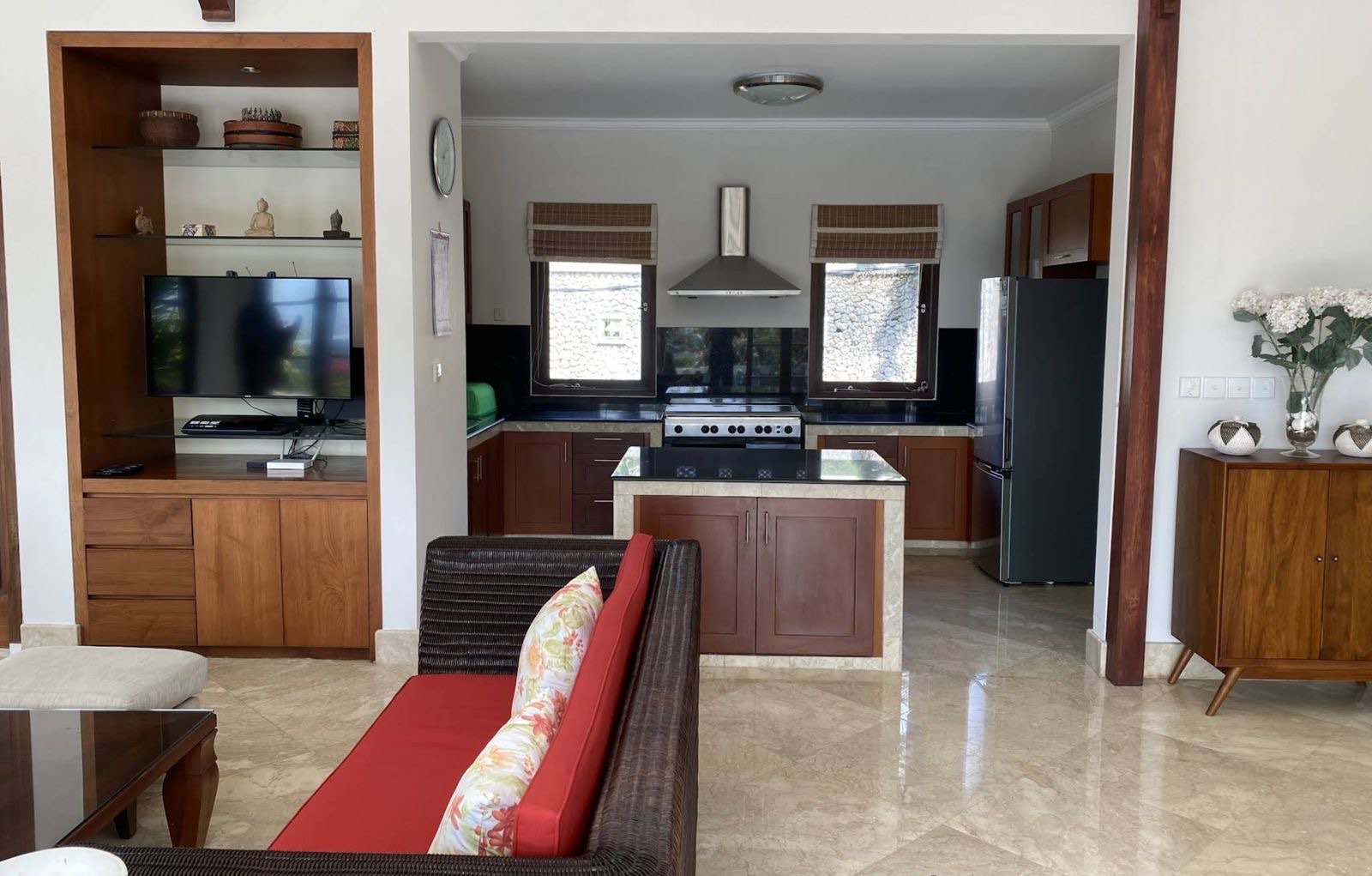 Villa image 3