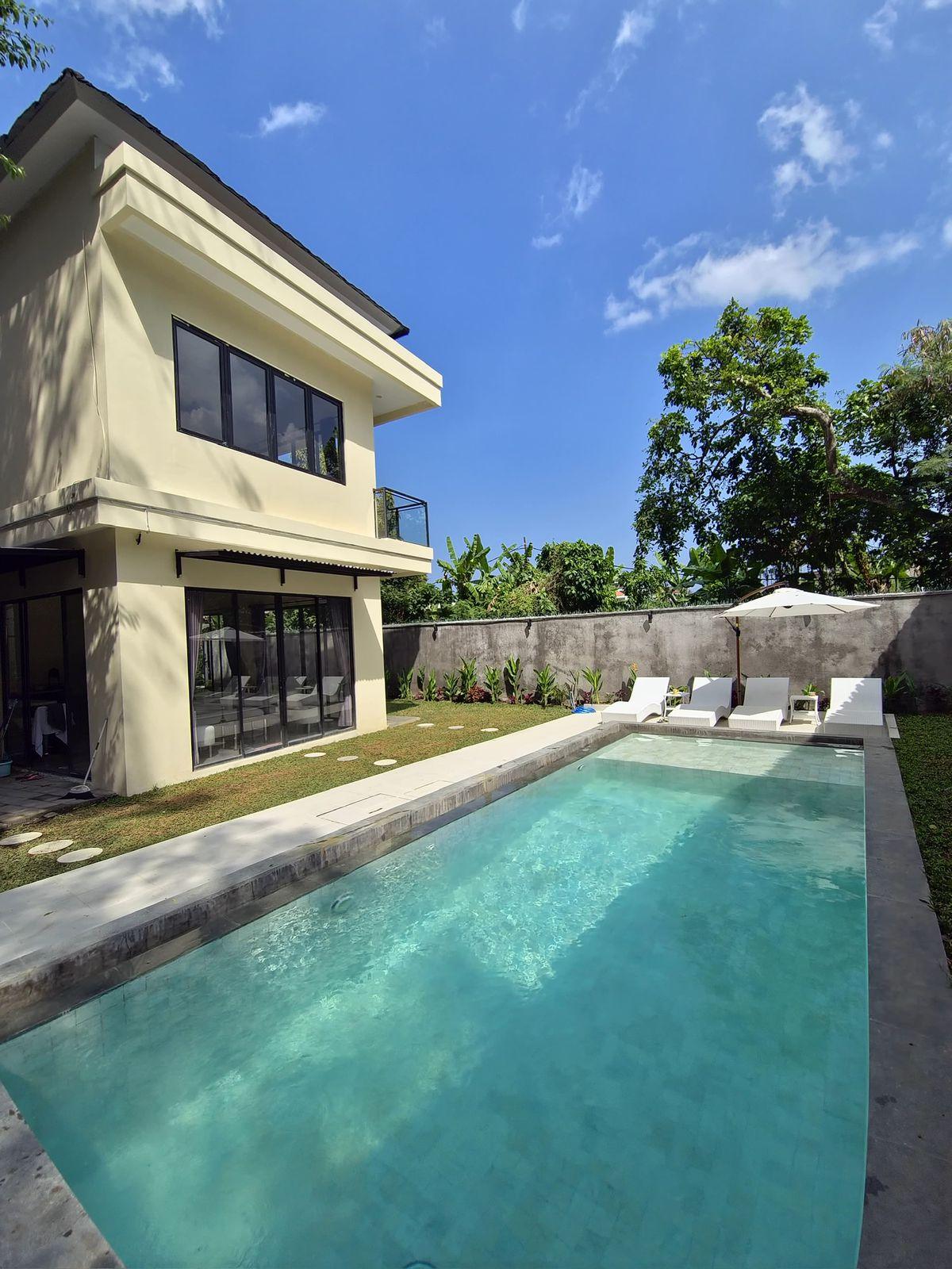 Villa image 1